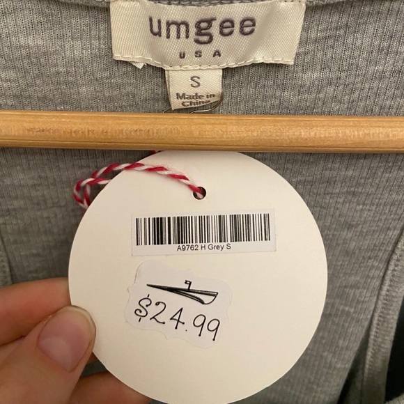 Grey Ruffle Tank Top - Picture 7 of 8